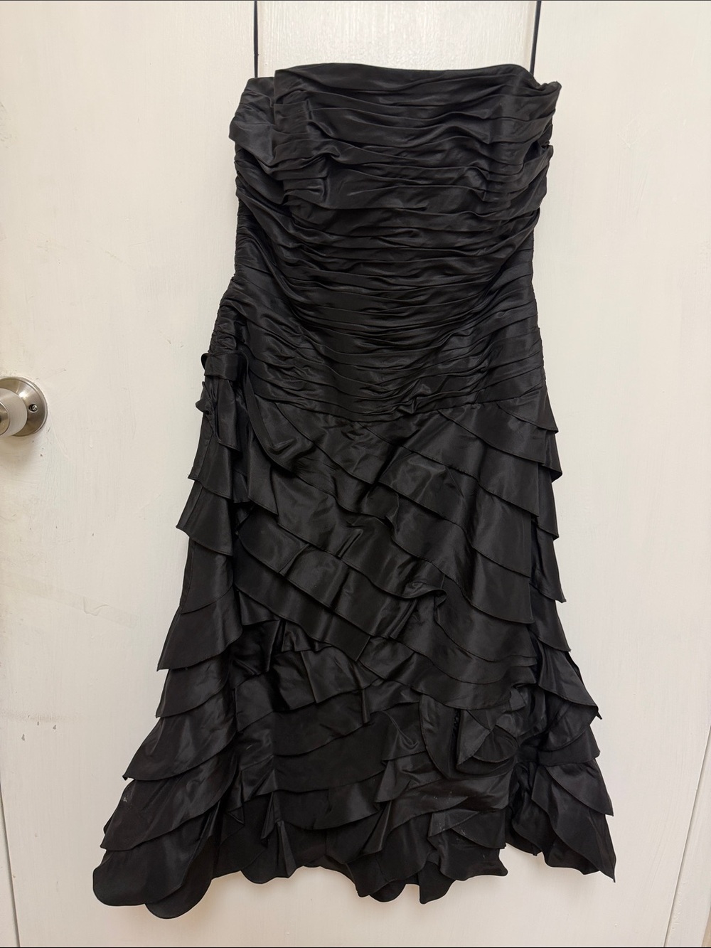 Teri Jon Black Strapless Ruffled Cocktail Dress